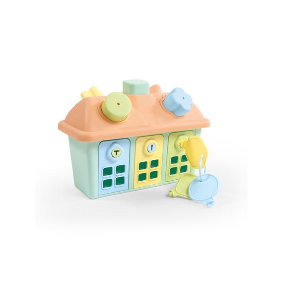 Formaegyezetős ház 3db zárható ajtóval (2598)