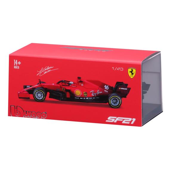 Bburago 1 /43 versenyautó - Ferrari, 2021-es szezon autó versenyzővel (62350)